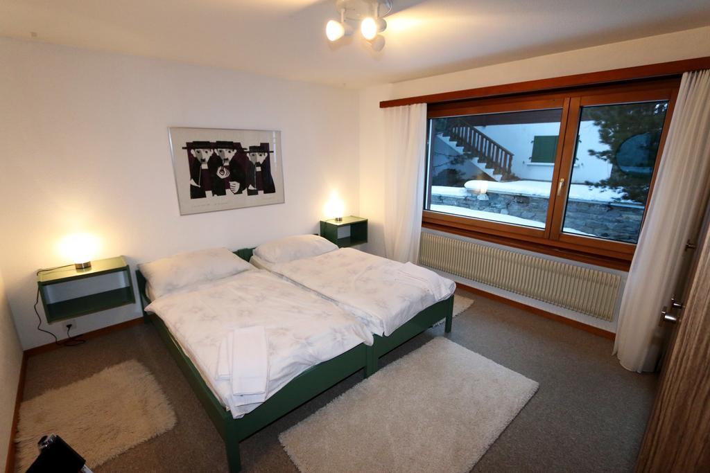 Sarazena Lägenhet Saas Fee Rum bild